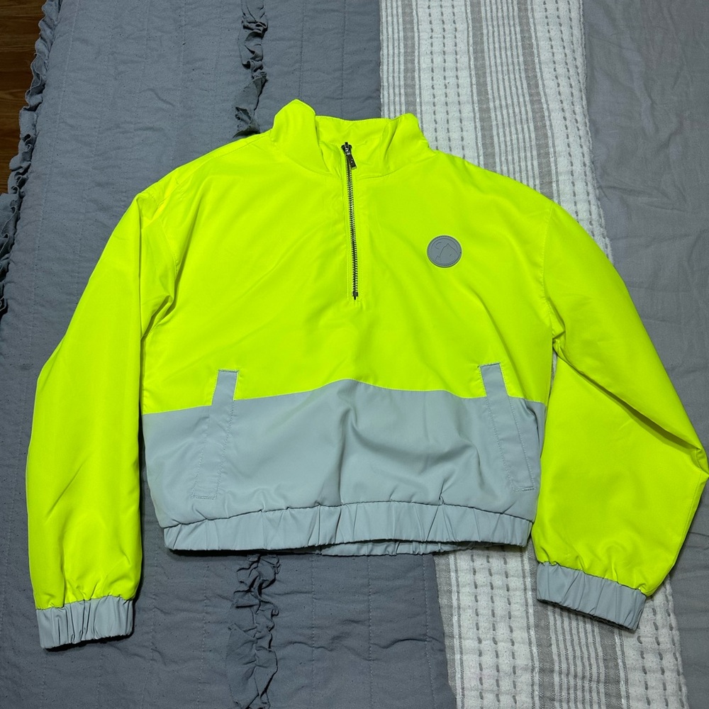 Girls Zyia pullover neon yellow sz 6-7